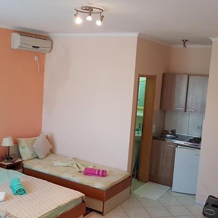 Apartments Belmare Ulcinj Exteriör bild