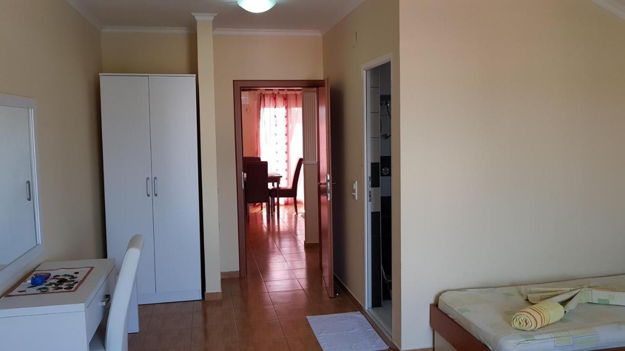 Apartments Belmare Ulcinj Exteriör bild
